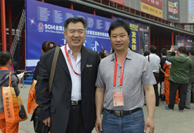 與北京林業(yè)大學楊春華教授合影2014.05